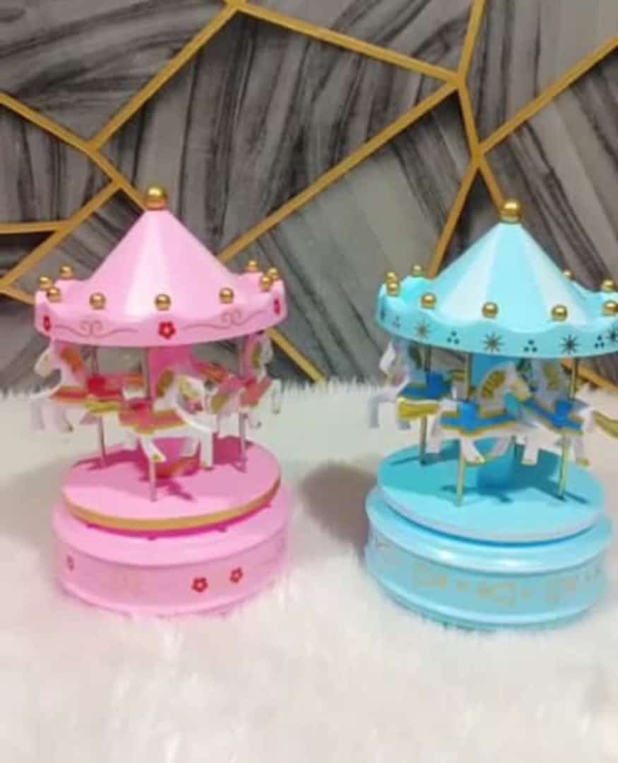 REVOLVING CAROUSEL PINK