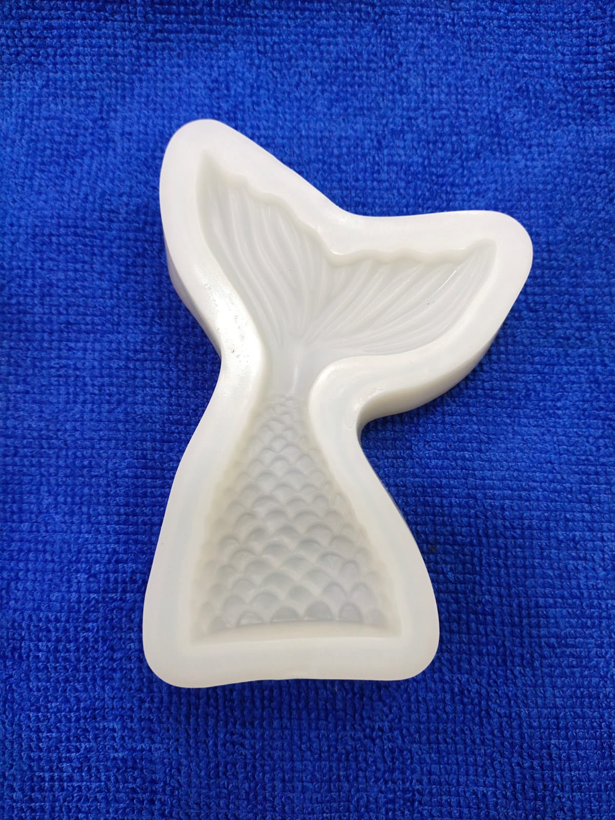 Mermaid Tail Big 10*5H*7*6 W