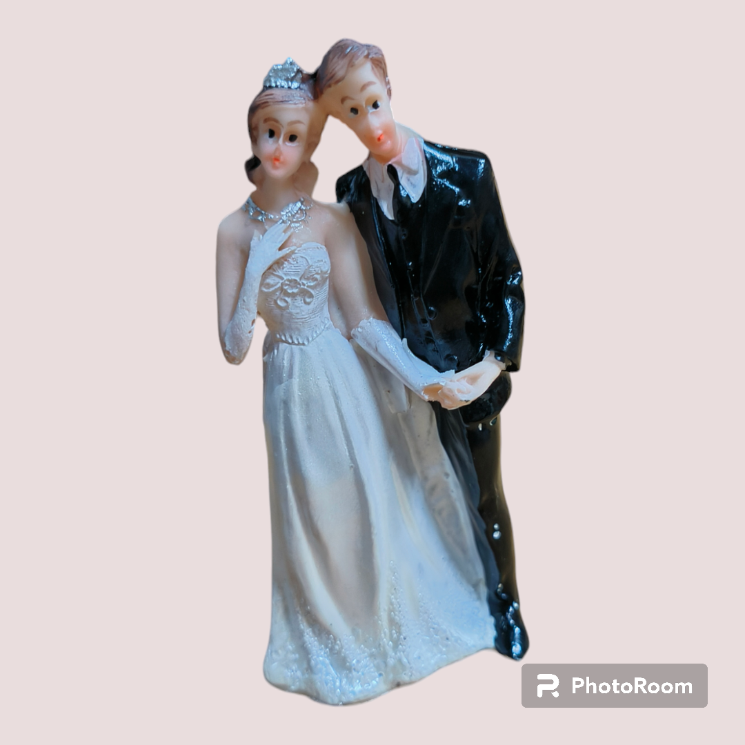 WEDDING COUPLE TOPPER 11