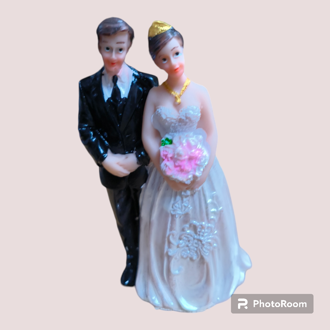WEDDING COUPLE TOPPER 06B