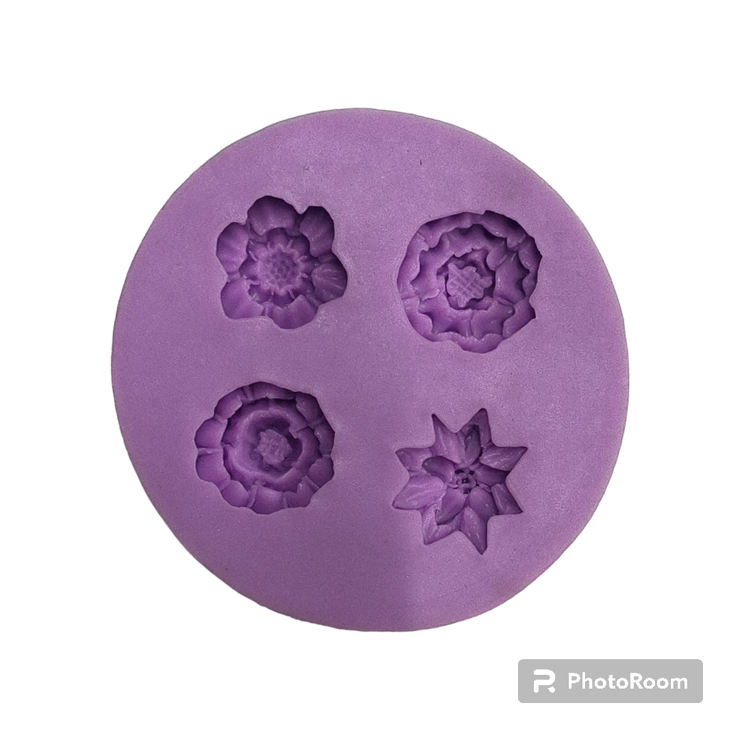 SILICON FONDANT 4 CAVITY FLOWER MOULD #3