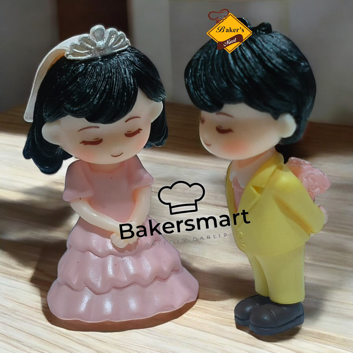 MINIATURE COUPLE # 18