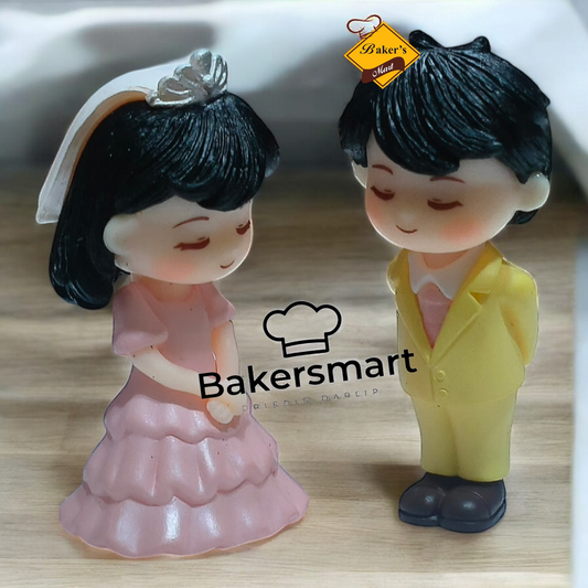 MINIATURE COUPLE  # 18