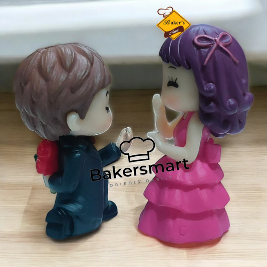 MINIATURE COUPLE  # 13