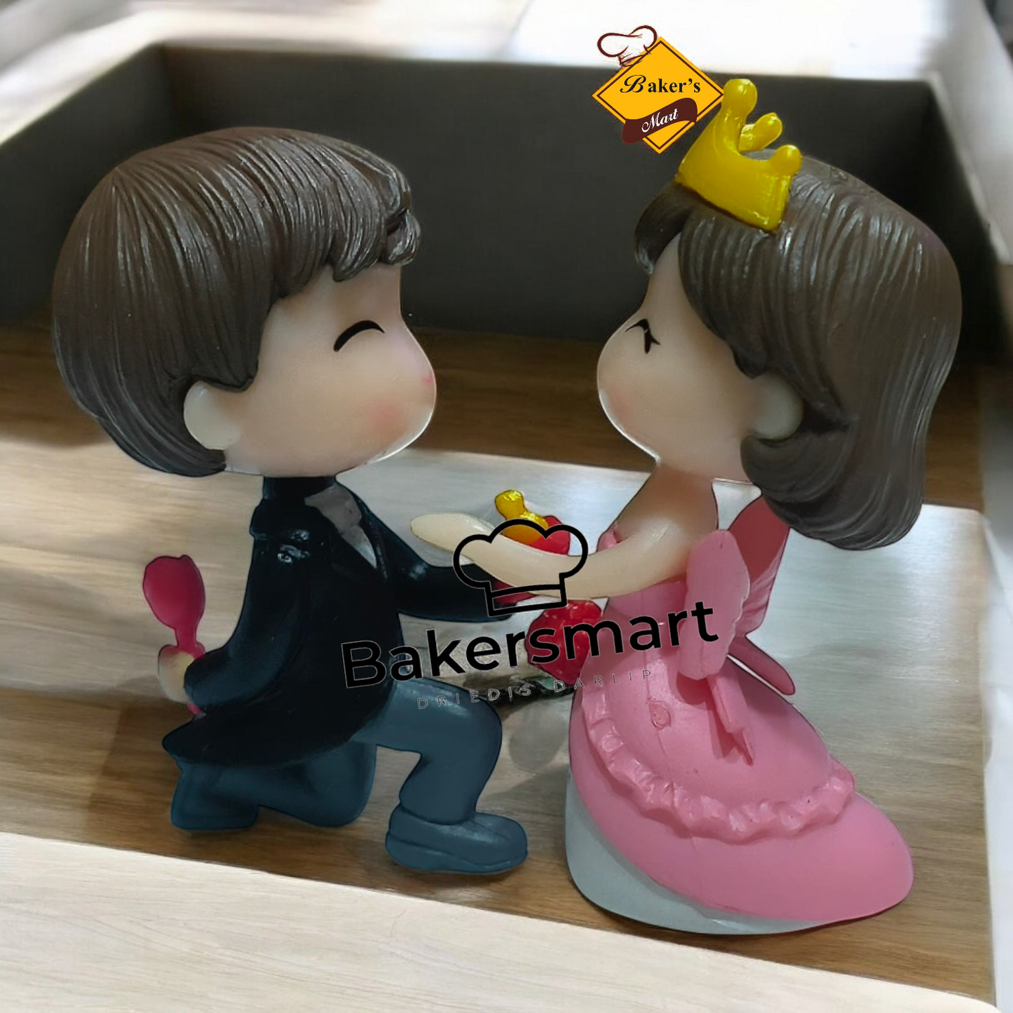 MINIATURE COUPLE # 15