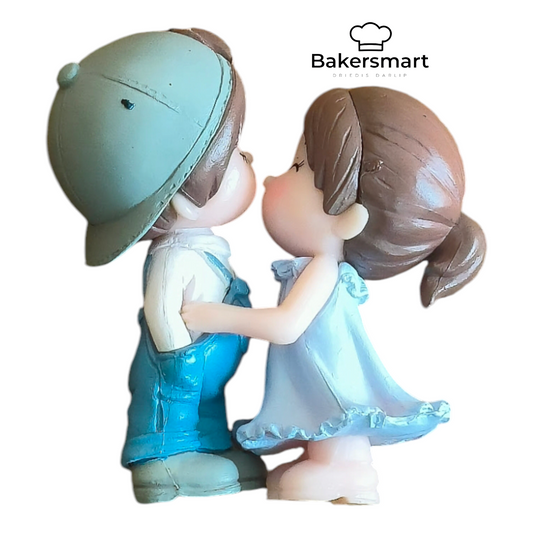 MINIATURE COUPLE  # 12