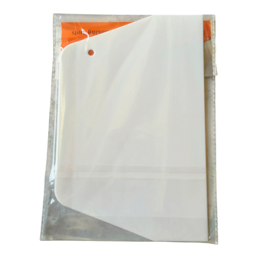 Plastic Big D Scrapper 20cm